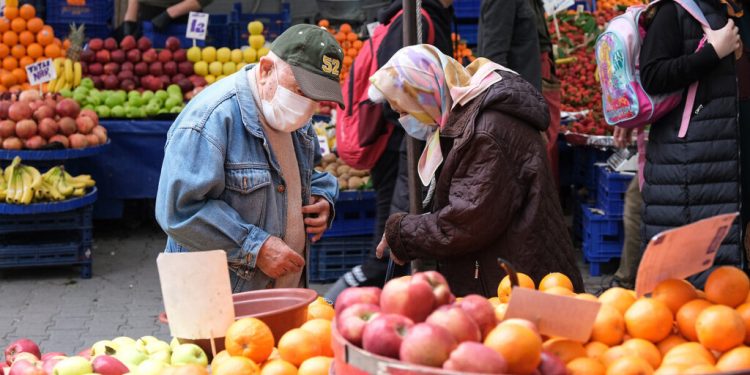 معدل التضخم في إسطنبول يبلغ 73%