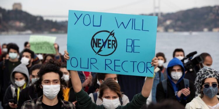 الاتحاد الأوروبي للجامعات: تركيا الدولة الوحيدة التي تعين رئيس الجامعة