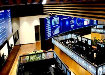 600 ألف مستثمر جديد في بورصة إسطنبول الأسبوع الماضي