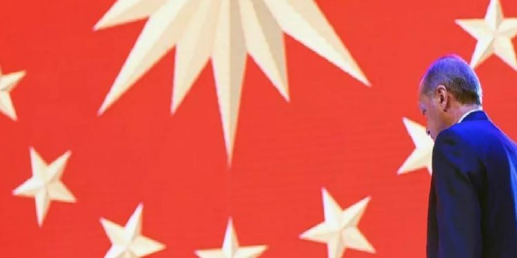 مؤسسة أبحاث ترجح خسارة أردوغان