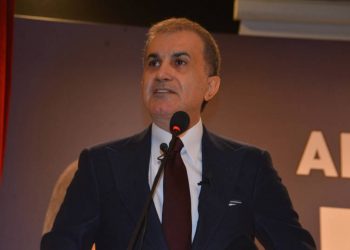 حزب أردوغان يهاجم ميرال اكشنار