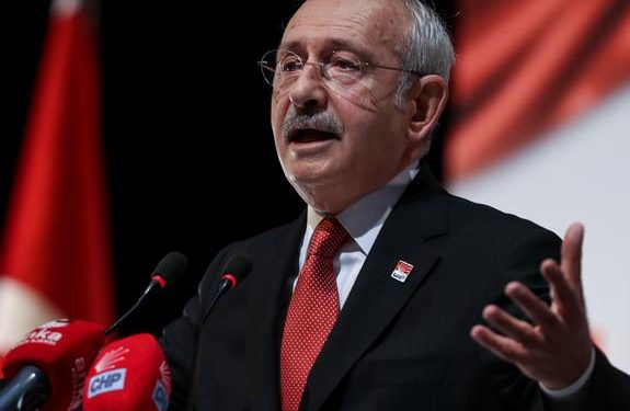 كيليتشدار أوغلو: سنضمن للاجئين السوريين عودةً ترضيهم