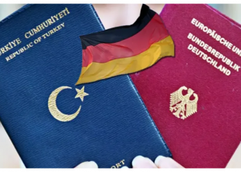 تشريع ألماني يتيح للأتراك الاحتفاظ بجنسيتهم
