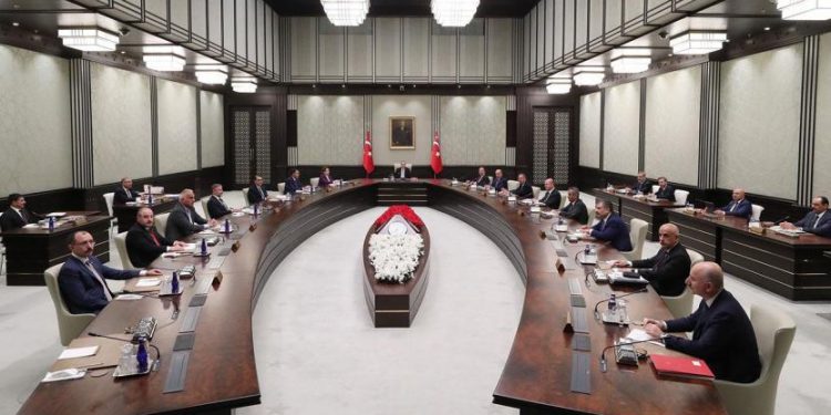 تركيا.. 16 وزير يحصدون مقاعد في البرلمان التركي