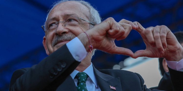 كيليتشدارأوغلو يتقدم على أردوغان في المحافظات الكردية