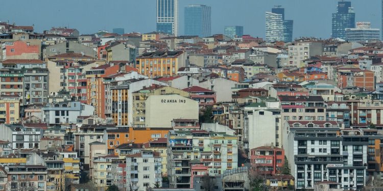 خلو 400 ألف مسكن في إسطنبول من المستأجرين احتجاجا على قرار حكومي