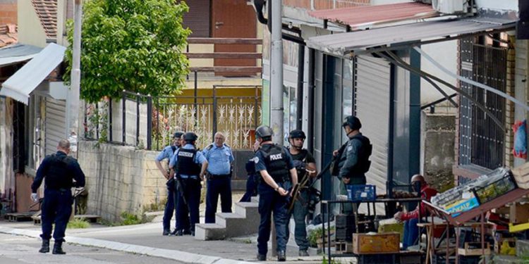 صربيا تعتقل 3 من شرطة كوسوفو