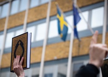 ردود فعل عالمية على حرق القرآن الكريم في السويد