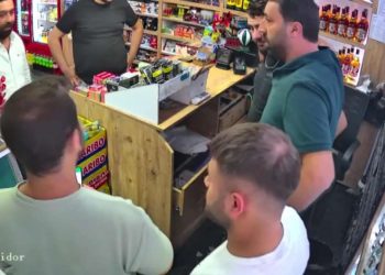 فيديو.. جريمة قتل في أحد محال إسطنبول تهز الشارع التركي