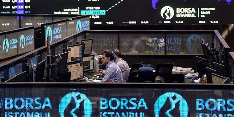 زيادة المستثمرين في البورصة التركية بعد 3 أسابيع من الانخفاض