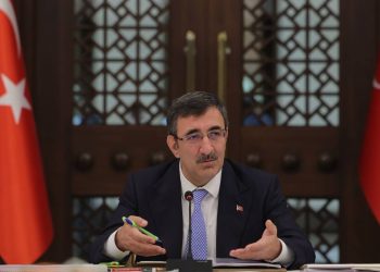 نائب أردوغان: تركيا في وضع متميز من حيث إجمالي الديون