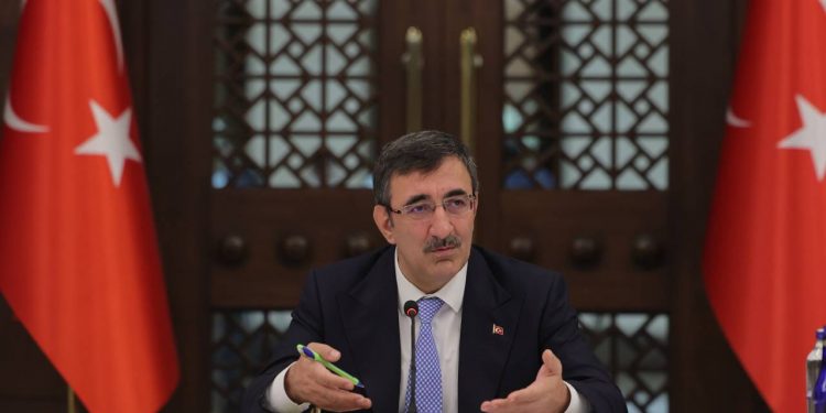 نائب أردوغان: تركيا في وضع متميز من حيث إجمالي الديون