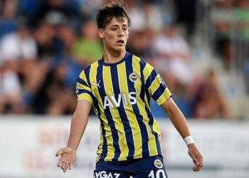 برشلونة يستعد لضم نجم فنربخشه التركي