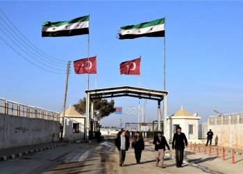 حملة ترحيل لسوريين وعراقيّين من تركيا إلى سورية