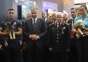 وزير الداخلية التركي: اردوغان رفع الإنتاج الدفاعي إلى 83%