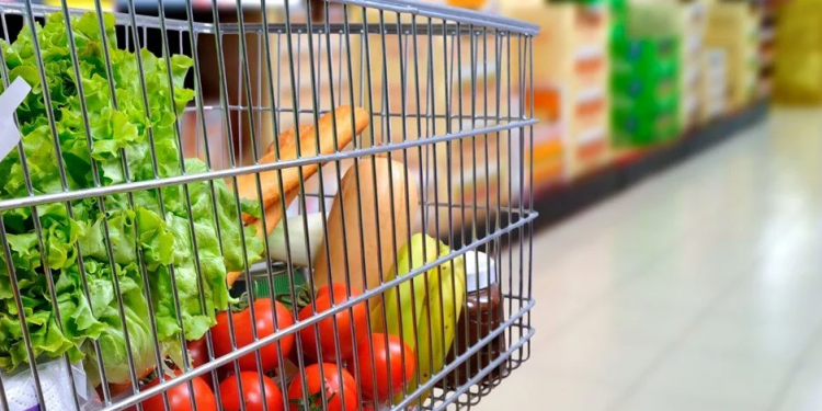 الأغذية ترتفع في تركيا بينما تنخفض عالميًا 