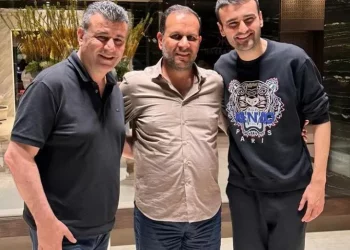 الشيف التركي بوراك يتصالح مع والده