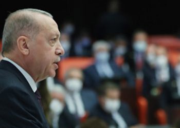 هل يخلف سلجوق بيرقدار أردوغان في رئاسة الحزب الحاكم؟