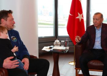 أردوغان يلتقي إيلون ماسك ويوجه له طلبا