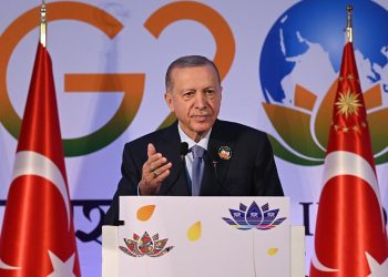 أردوغان: تركيا وروسيا وقطر يجهزون مليون طن حبوب إلى أفريقيا