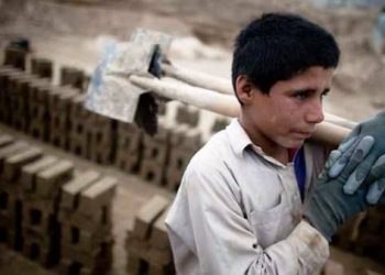 تركيا.. 6 آلاف طفل يطلبون إعانة بطالة