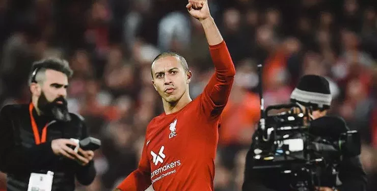 طرابزون سبور التركي يسعى لضم لاعب ليفربول الإنجليزي