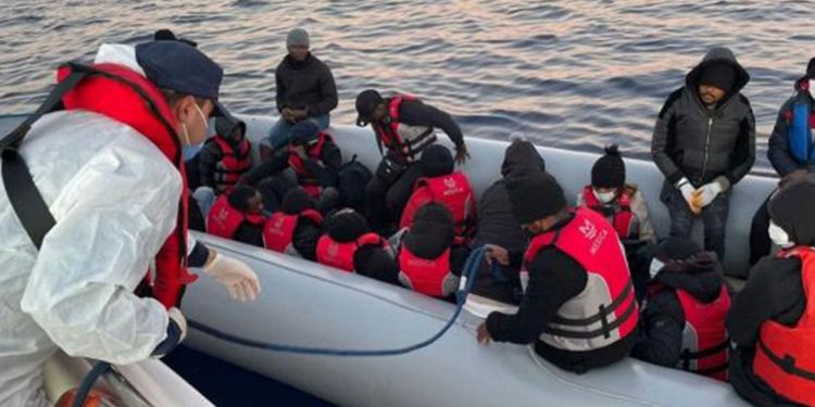 تركيا.. اعتقال 35 مهاجرًا غير شرعي بينهم مصريين