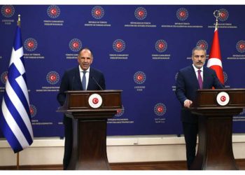 هل حان الوقت لإجراء حوارات متعددة المسارات بين تركيا واليونان؟
