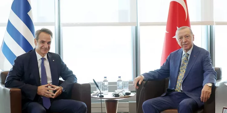 أردوغان وميتسوتاكيس يلتقيان في نيويورك