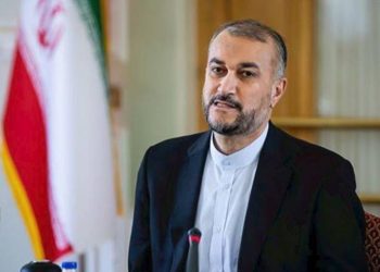 وزير الخارجية الإيراني يبحث التطورات في غزة مع نظيره السعودي والقطري