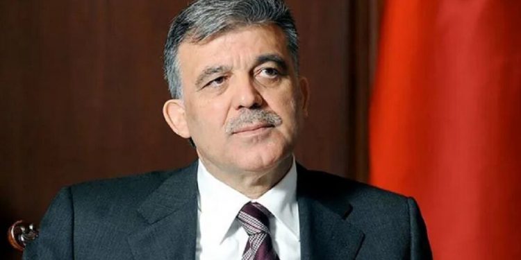 عبد الله جول: حل القضية الكردية سيعزز ولاء المواطنين