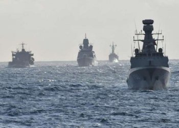 تركيا تجري مناورات قرب حاملة الطائرات الأمريكية الداعمة لإسرائيل