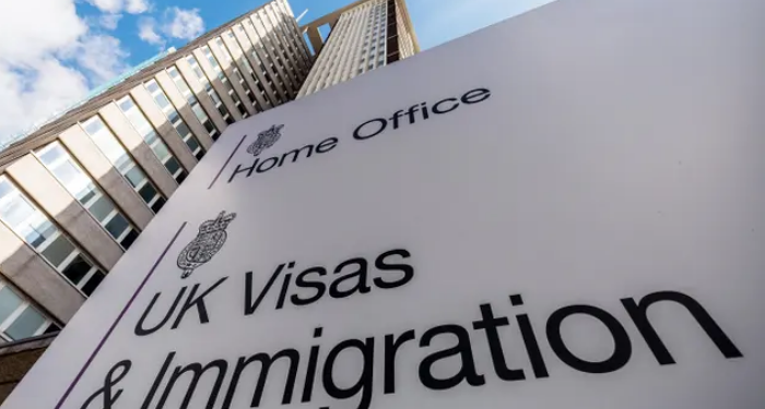 مكتب الهجرة البريطاني: ناشطو حركة الخدمة يعاملون بعنصرية