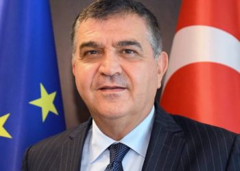 مندوب أردوغان بالاتحاد الأوروبي: تركيا أكثر الدول المرشحة أهمية لأوروبا