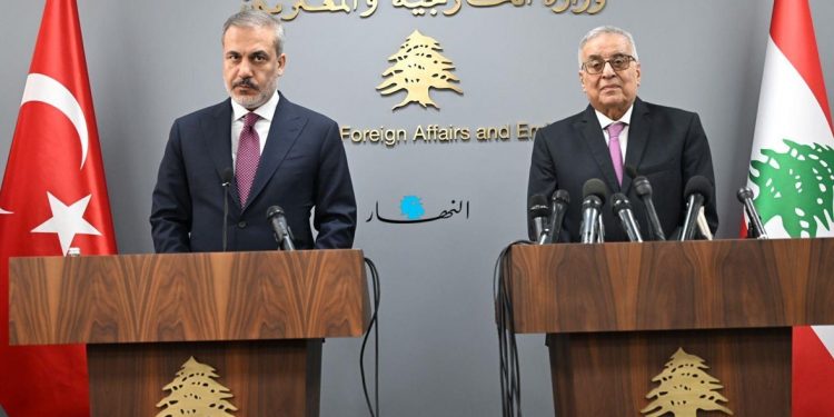 هاكان فيدان: مصر تستضيف قمة حول الصراع الإسرائيلي الفلسطيني