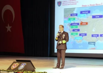 تركيا تنشئ قاعدة بحرية في قبرص