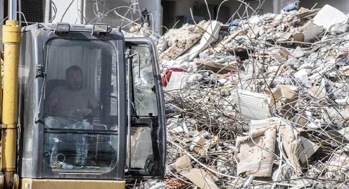 انتشال جثته بعد 275 يوما من زلزال تركيا