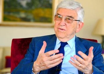 مستشار دبلوماسي سابق: إيران المستفيد الوحيد من الفوضى الحالية