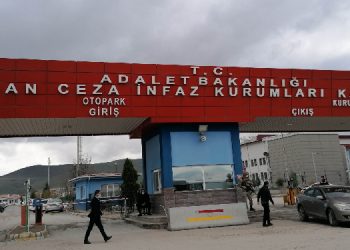 سجينات في تركيا يطلبن فلاتر مياه لكن يتلقين ردا سلبيا