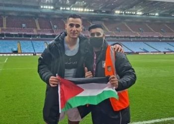 أنور الغازي يقاضي نادي ماينز بعد فسخ تعاقده بسبب تغريدة داعمة لفلسطين