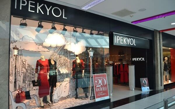 إغلاق متاجر ملابس تركية في روسيا