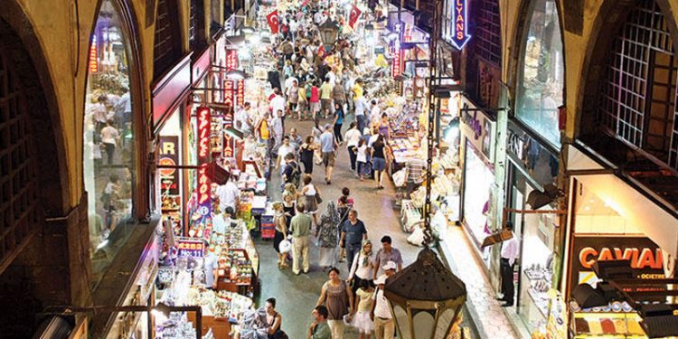 السياح يعتبرون تركيا دولة “صديقة للميزانية”