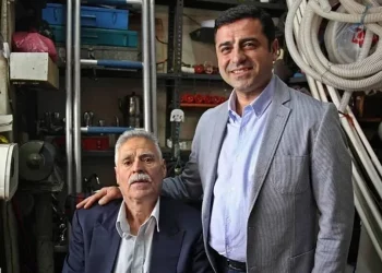 وفاة والد الزعيم الكردي المعتقل صلاح الدين دميرطاش