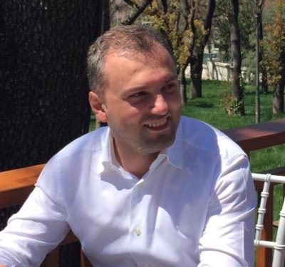 صحفي يكشف هوية مرشح العدالة والتنمية في انتخابات إسطنبول