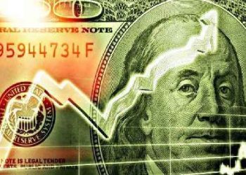 بنك دويشته الألماني يتوقع ارتفاع الدولار إلى 36 ليرة