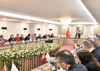 حزب أكشنار يرفض التحالف مع الشعب الجمهوري