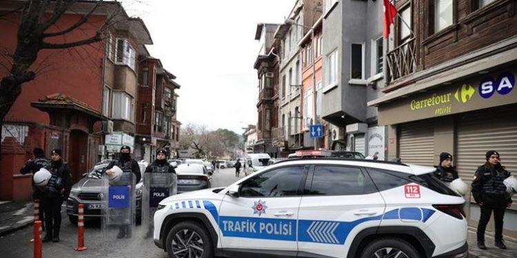 هجوم مسلح على كنيسة في إسطنبول