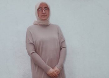 مريضة سرطان تركية تعود للسجن بعد خضوعها للجراحة