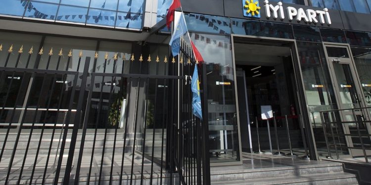 حزب الجيد يعلن مرشحيه في 5 بلديات كبرى