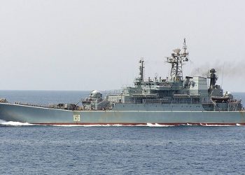 أوكرانيا تغرق سفينة حربية روسية قبالة سواحل القرم